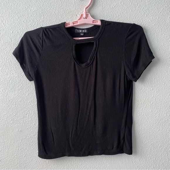 Timing | Women's Black Top Size L - Picture 1 of 7